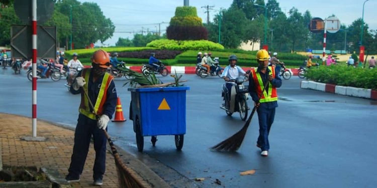 Công việc dọn dẹp hay vệ sinh môi trường mang ý nghĩa rất lớn