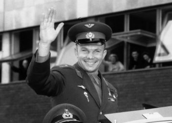 Phi hành gia Yuri Gagarin và chuyến bay vào vũ trụ đầu tiên