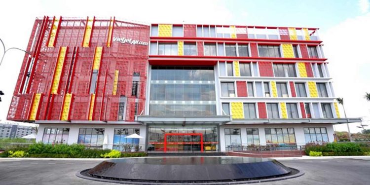 Trường đào tạo tiếp viên hàng không