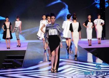 Chọn trang phục phù hợp với công việc