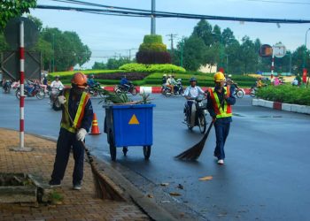 Công việc dọn dẹp hay vệ sinh môi trường mang ý nghĩa rất lớn 