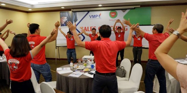 Nhược điểm của nhân viên bán hàng cần khắc phục ngay