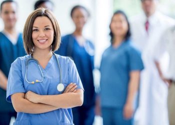 Mức Lương Tối Thiểu Của Y Tá Viên